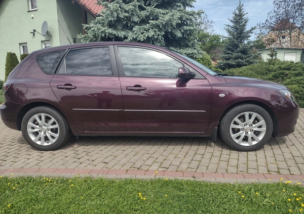 Mazda 3 cena 10900 przebieg: 230000, rok produkcji 2007 z Koprzywnica małe 67